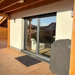 Slowianka-chatka Pod Lasem Вилла