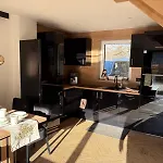 Slowianka-chatka Pod Lasem * Woliborz