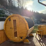 Slowianka-chatka Pod Lasem Вилла *