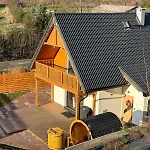 Вилла Slowianka-chatka Pod Lasem *