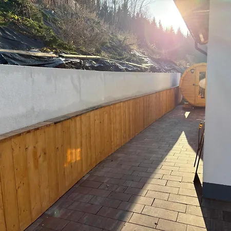 Villa Slowianka-chatka Pod Lasem *