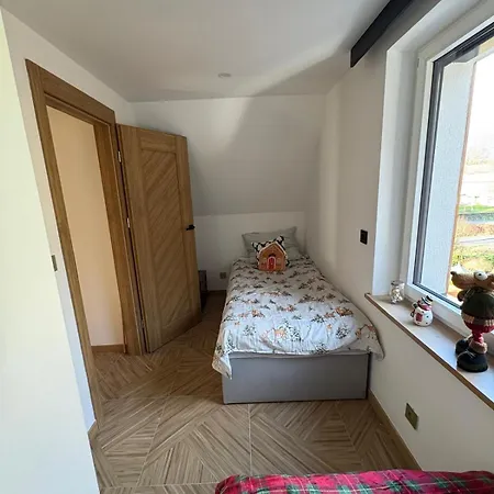 Villa Slowianka-chatka Pod Lasem