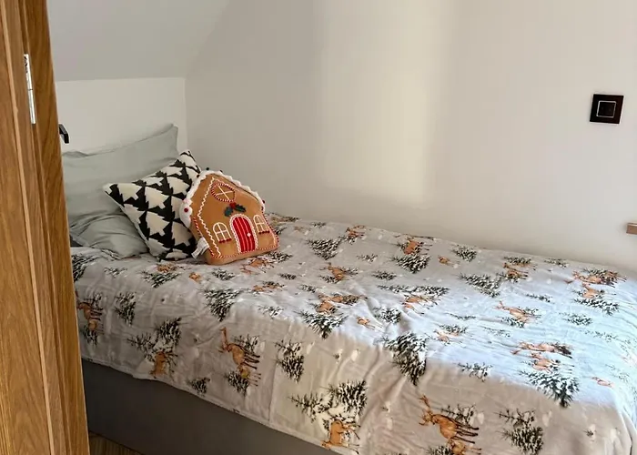 Slowianka-chatka Pod Lasem